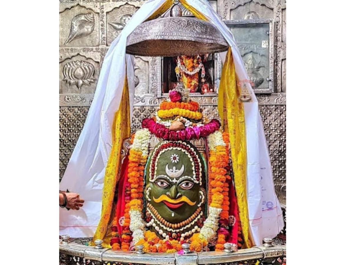 Hotel Mahakal Vishram, Ujjain Exteriör bild
