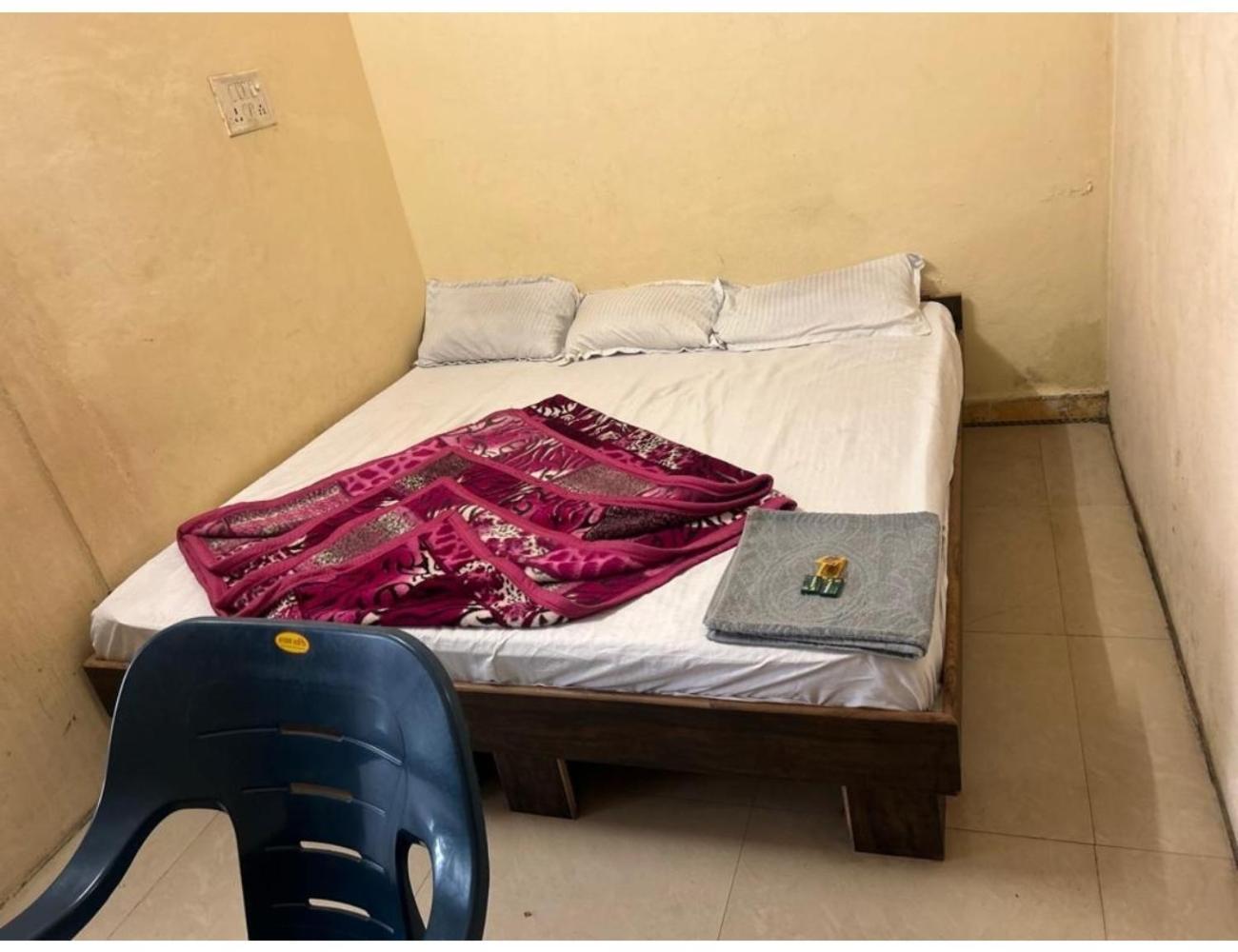 Hotel Mahakal Vishram, Ujjain Exteriör bild