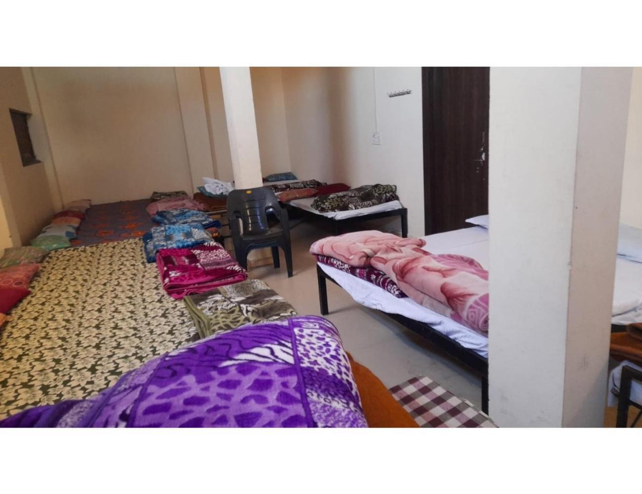 Hotel Mahakal Vishram, Ujjain Exteriör bild