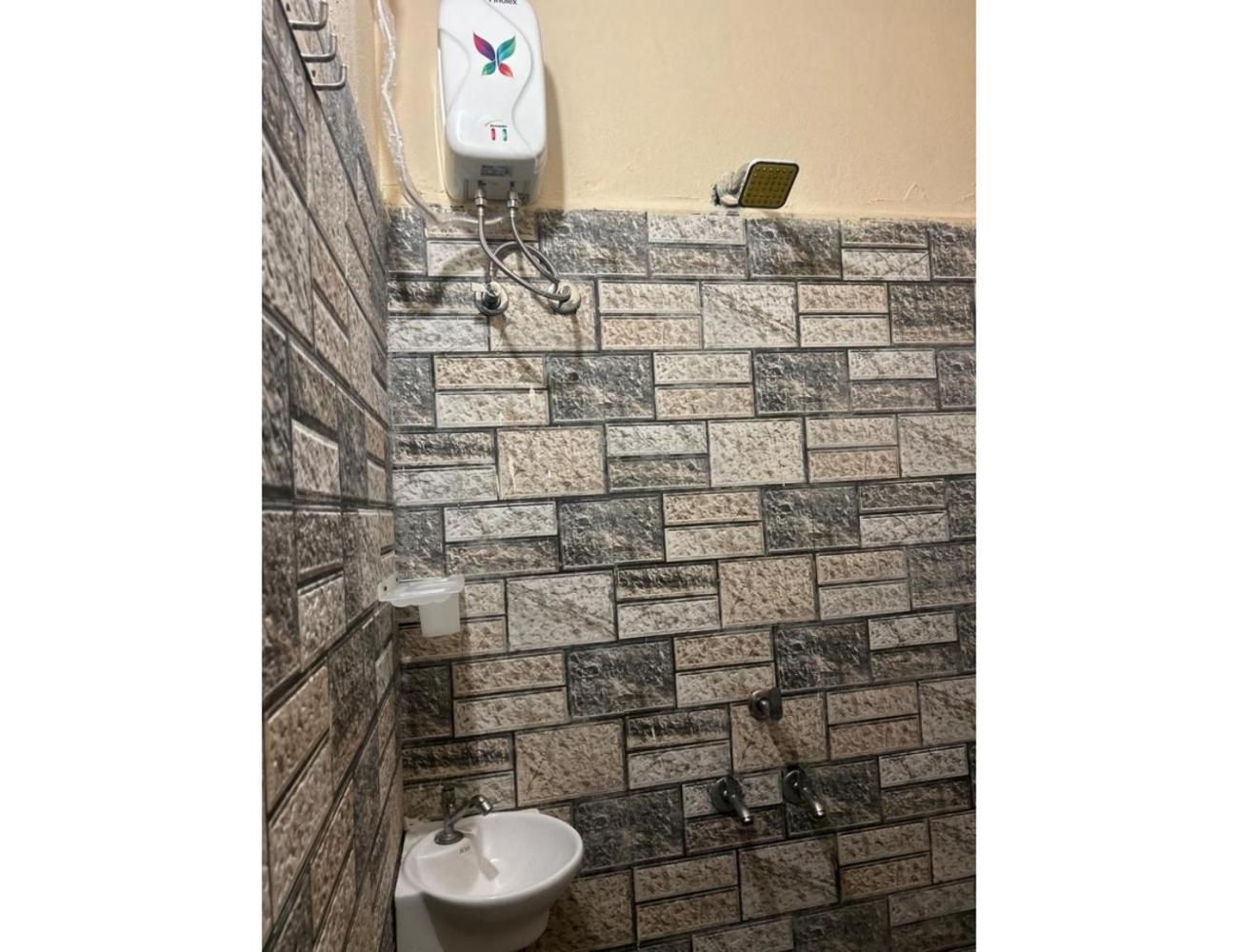 Hotel Mahakal Vishram, Ujjain Exteriör bild